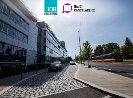 Pronájem kanceláře, 408 m² obrázek