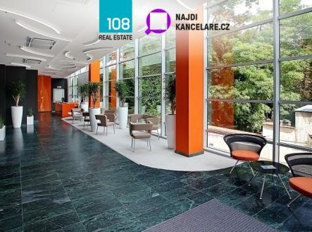 Pronájem kanceláře, 387 m²
