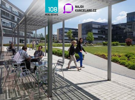 Pronájem kanceláře, 500 m²