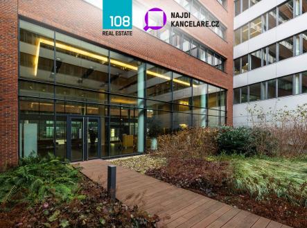 Pronájem kanceláře, 3 947 m²