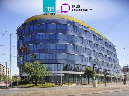Pronájem kanceláře, 773 m²