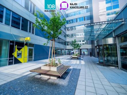 Pronájem kanceláře, 5 740 m²