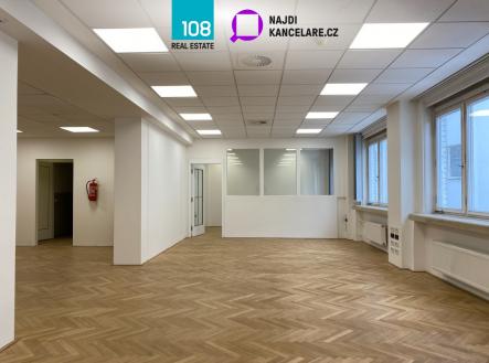 Pronájem kanceláře, 190 m²