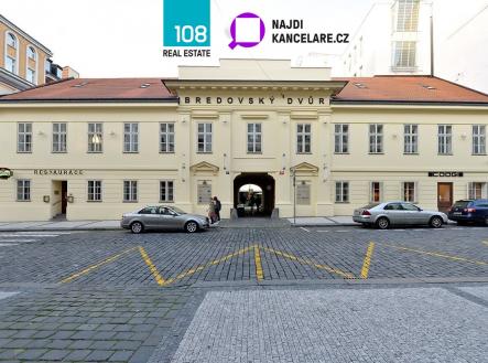Pronájem kanceláře, 322 m² obrázek