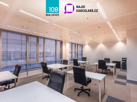 Pronájem kanceláře, 1 577 m²