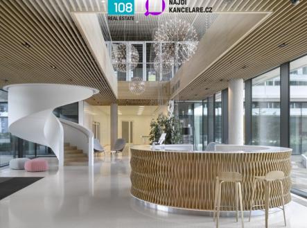 Pronájem kanceláře, 648 m²