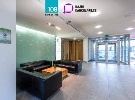 Pronájem kanceláře, 420 m²