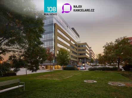 Pronájem kanceláře, 725 m²
