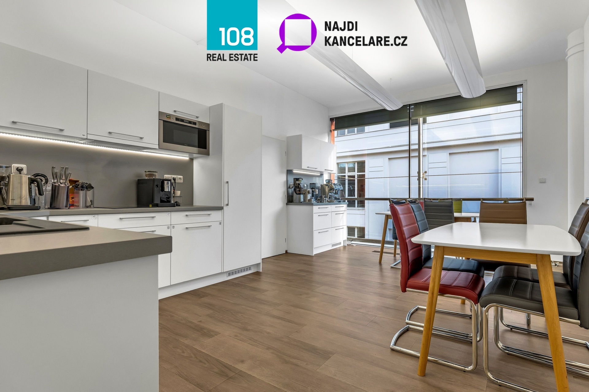 corso-karlin-krizikova-praha-8-karlin