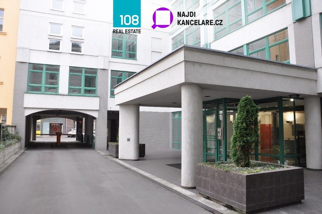 paramount-building-na-maninach-praha-7-holesovice