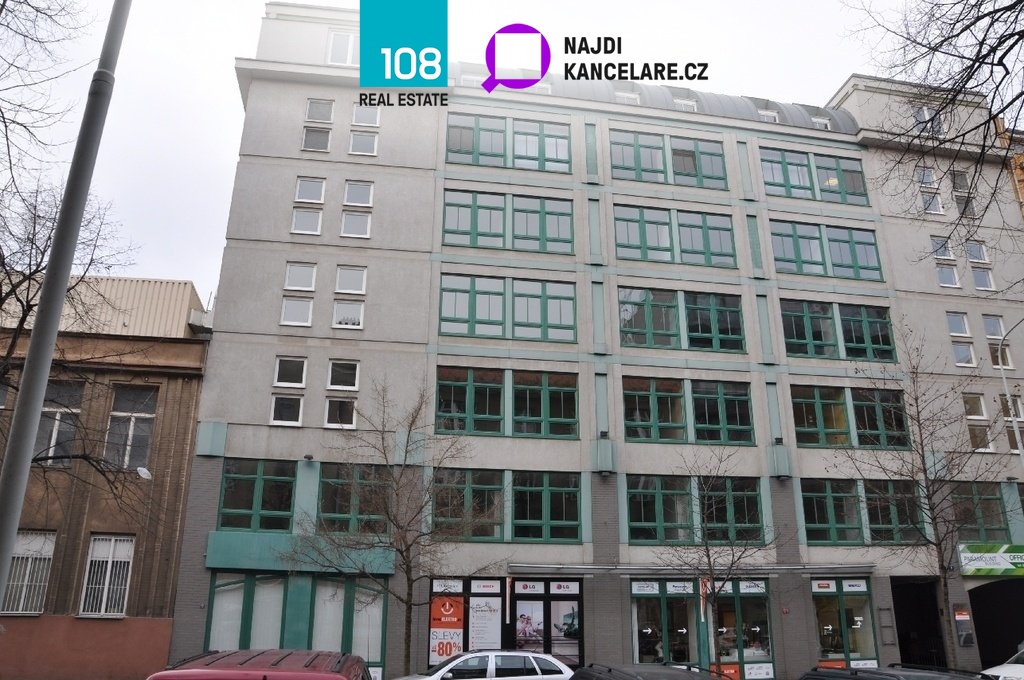 paramount-building-na-maninach-praha-7-holesovice