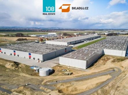 Pronájem komerčního objektu, sklad, 40 000 m²