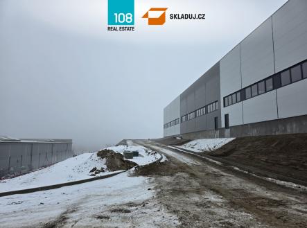 Pronájem komerčního objektu, sklad, 5 000 m²