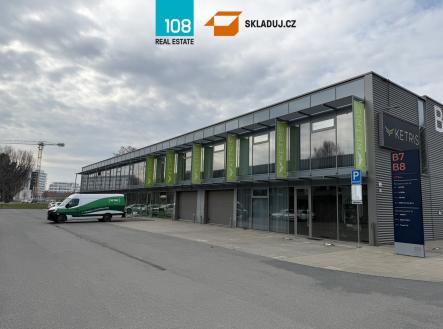 Pronájem komerčního objektu, sklad, 500 m²