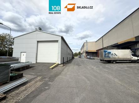 Pronájem komerčního objektu, sklad, 4 600 m²