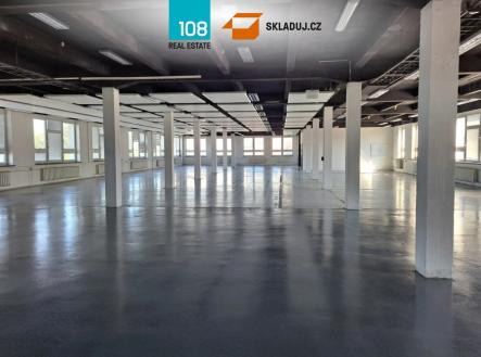 Pronájem komerčního objektu, sklad, 1 795 m²