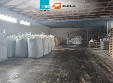 Prodej komerčního objektu, sklad, 900 m²