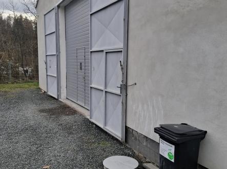 Prodej komerčního objektu, sklad, 900 m²