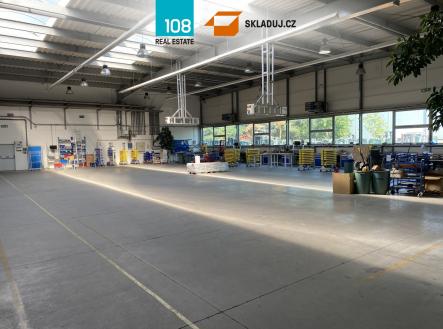 Pronájem komerčního objektu, sklad, 1 050 m²