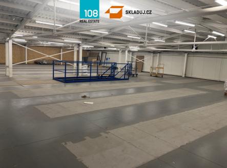 Pronájem komerčního objektu, sklad, 3 966 m²