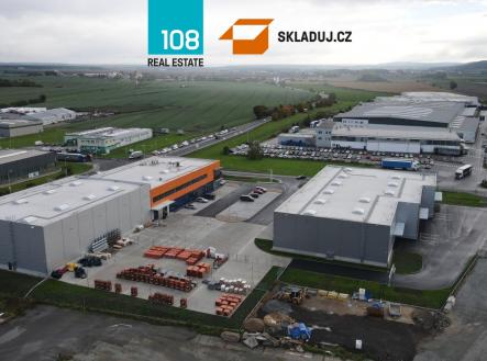 Pronájem komerčního objektu, sklad, 1 690 m²
