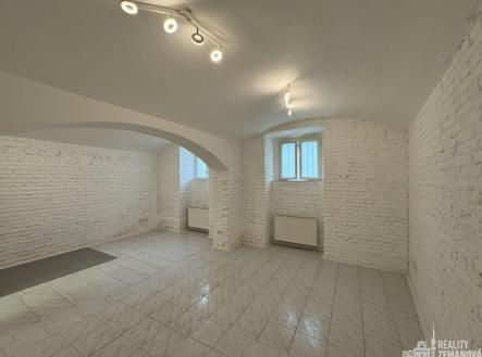 Pronájem kanceláře, 240 m² obrázek