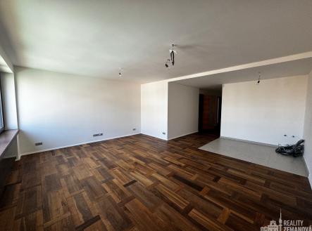 Prodej bytu, 2+kk, 73 m²