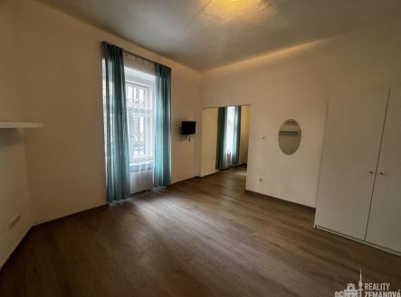 Pronájem bytu, 1+1, 32 m² obrázek