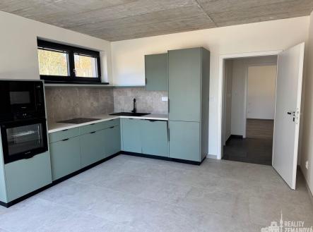 Pronájem bytu, 2+kk, 42 m²