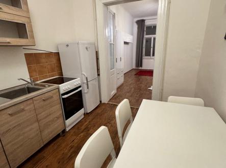 Pronájem bytu, 1+1, 47 m²