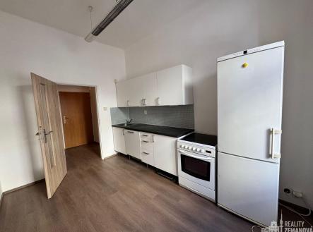Pronájem bytu, 2+kk, 39 m²