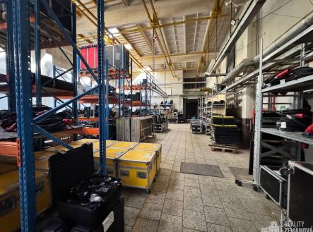 Pronájem skladovací prostor