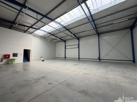 Pronájem skladu, 72 m²