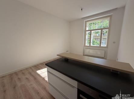Pronájem bytu, 2+kk, 51 m²