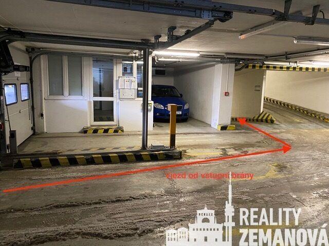 Prodej garážového stání ve Stodůlkách, P-13