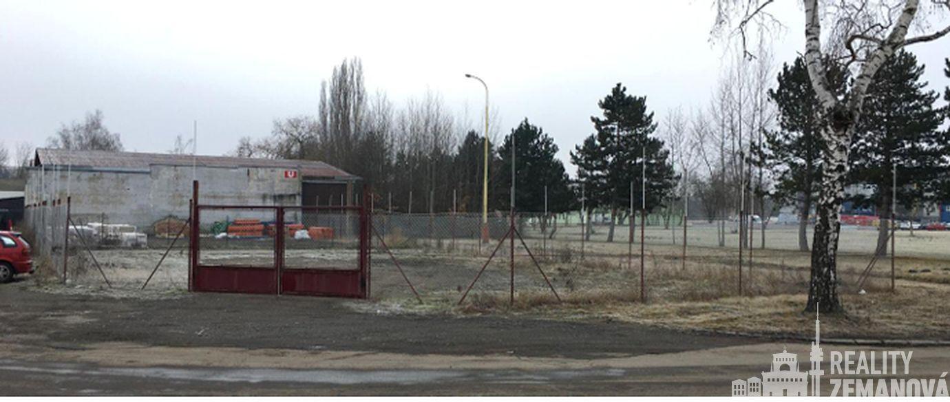 Oplocená volná skladová plocha 540 m2, Horní Počernice, Praha 9