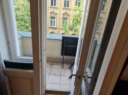 Pronájem bytu, 2+kk, 46 m²