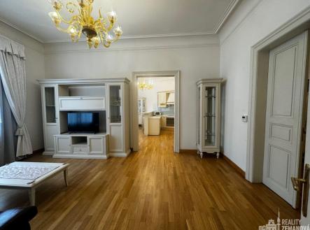 Pronájem bytu, 4+kk, 122 m²