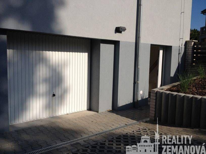 Nebytový prostor cca 48 m2, (kancelář se skladem), ul. Ve stínu, Strašnice, Praha 10