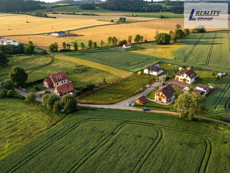 Stavební pozemek 1.760 m2, Klučenice, okres Příbram, u Orlické Přehrady