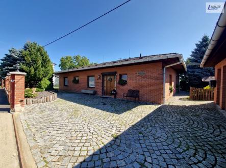 Prodej - dům/vila, 317 m²