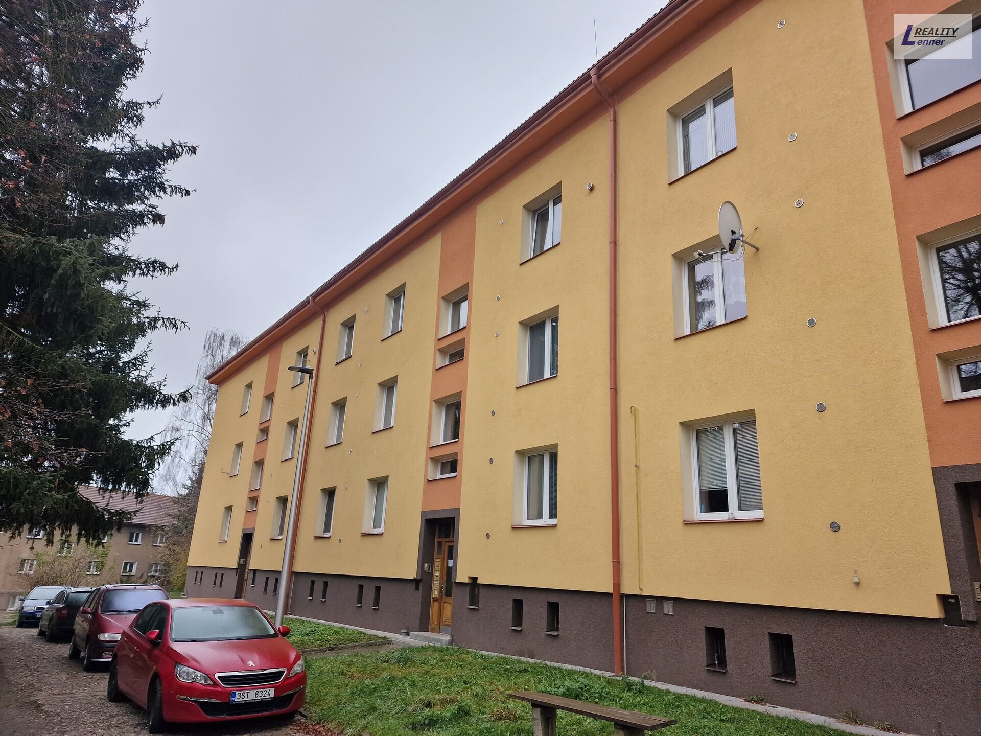 Pronájem bytu 2+1, 2. patro, 62 m2, cihla