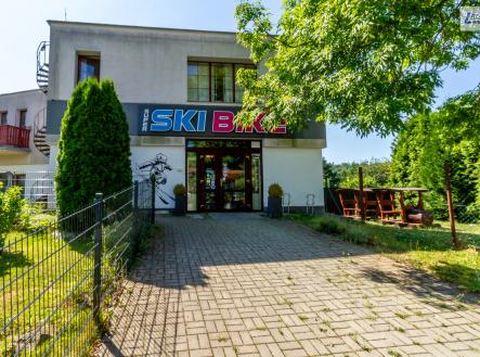 Prodej - komerční objekt, obchodní centrum, 421 m²
