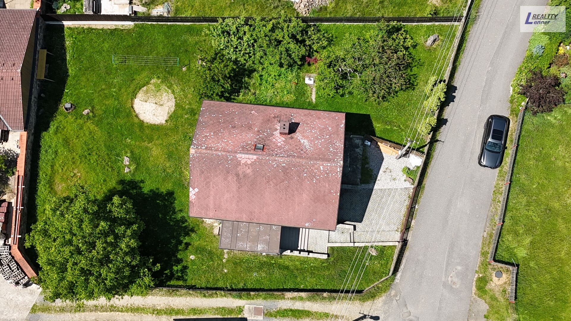 RD4+1/ 2x balkon, dvougaráž, podsklepené, 172 m2 na pozemku 1.060 m2