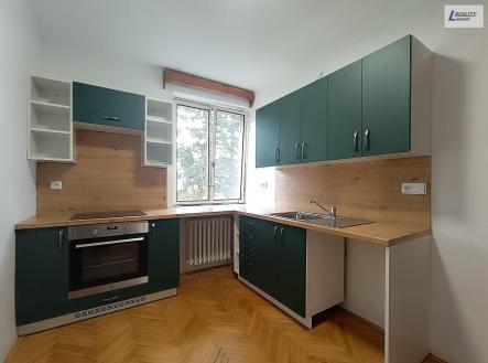 Pronájem bytu, 3+1, 72 m²