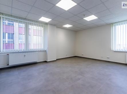 Pronájem kanceláře, 30 m²