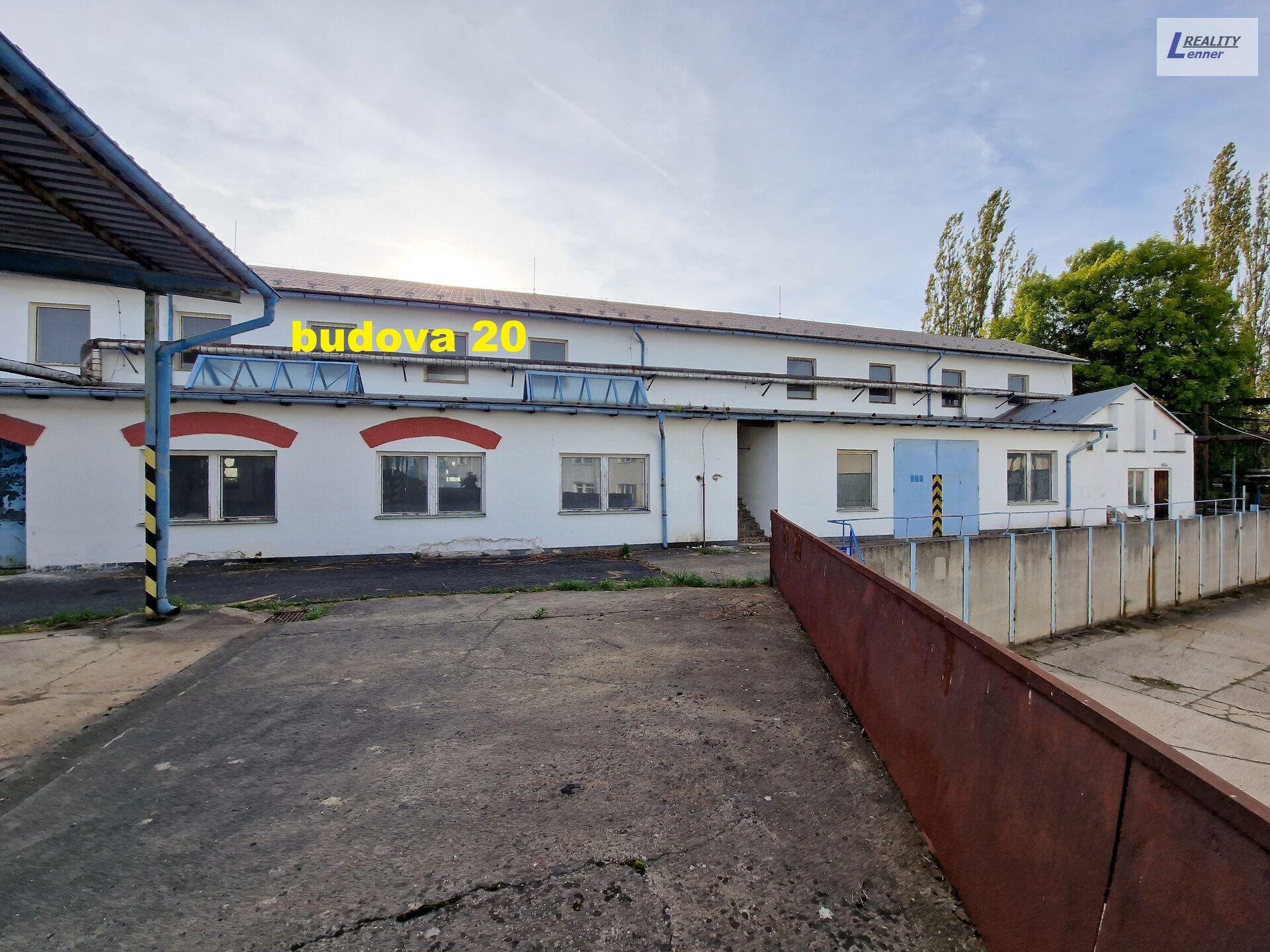 Komerční plocha 900 m2– výrobní/ skladovací ve 2.NP, v průmyslovém areálu, ulice Obecnická