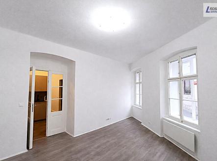 Pronájem bytu, 1+1, 30 m²