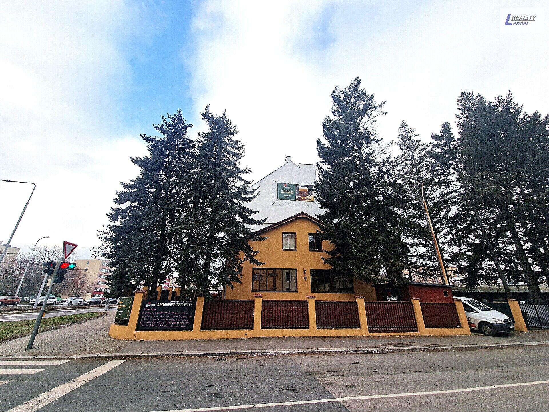 Pronájem komerčního prostoru k podnikání 54 m2