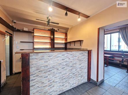 Pronájem obchodní prostor